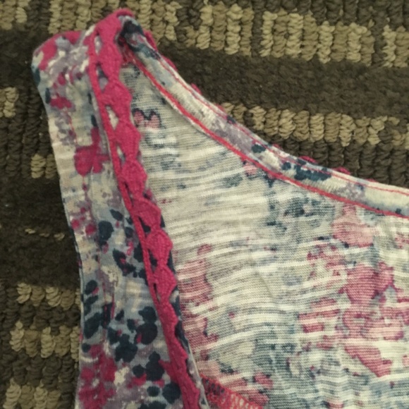 EUC loose tank top from Anthropologie (Ecote) - Picture 4 of 4